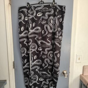 Black and White Snake Patterned Skirt